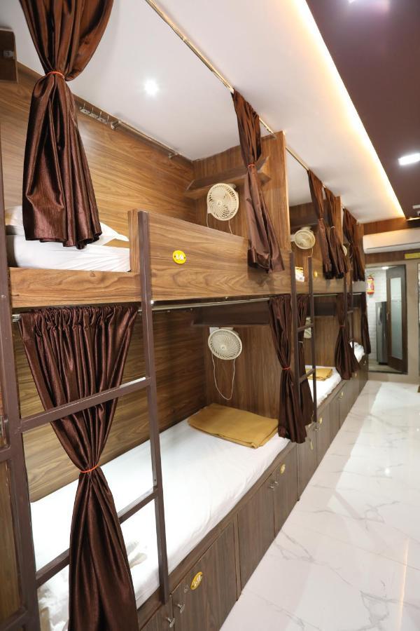 Mango Marol Dormitory Bombay Exterior foto