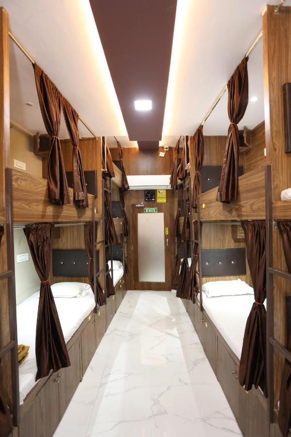 Mango Marol Dormitory Bombay Exterior foto